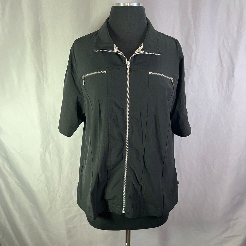 Chico's Zenergy Shirt Womens 2 Black Stretch Chest Pocket Short Sleeve Full Zip